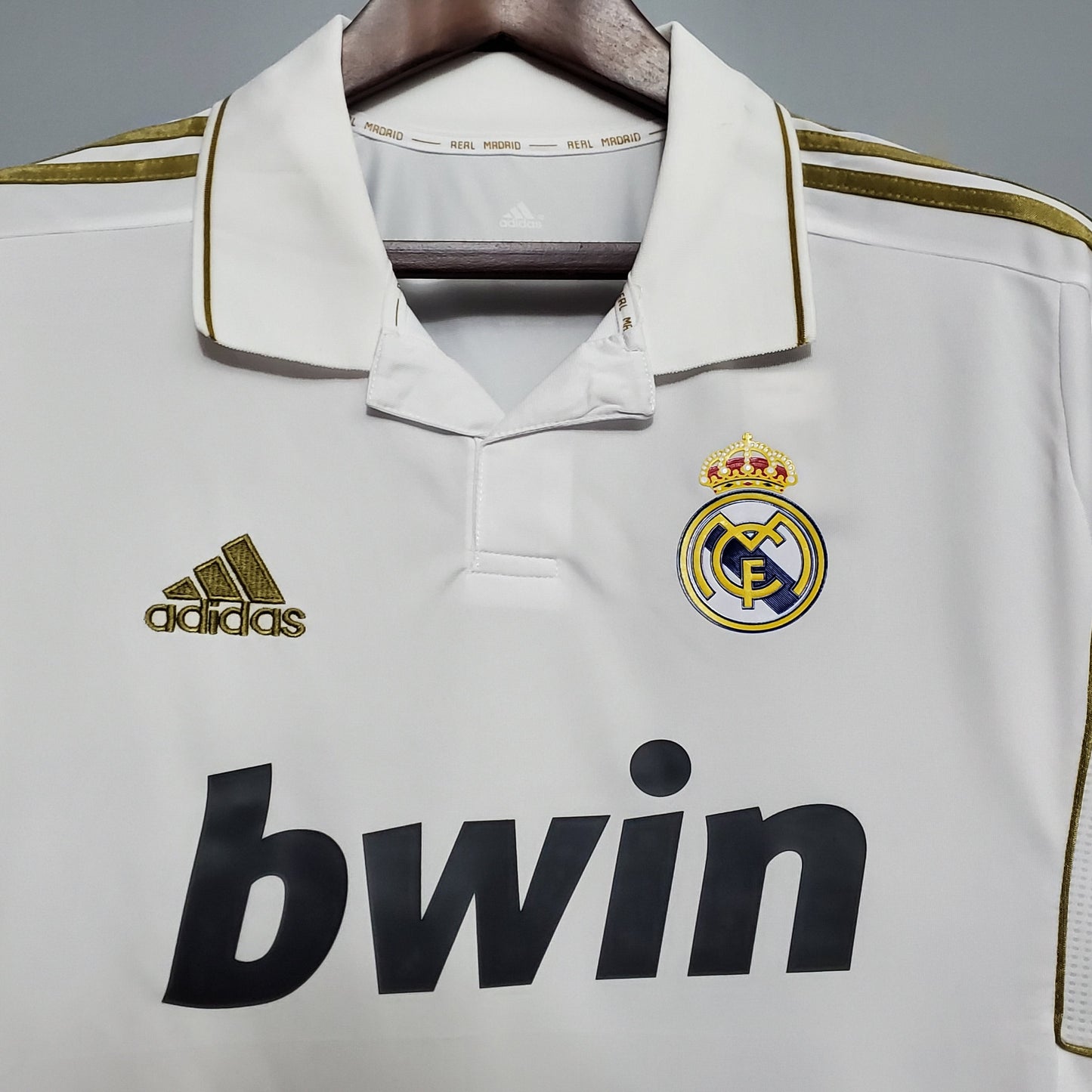 Real Madrid 11/12 Home Kit [Player Version]