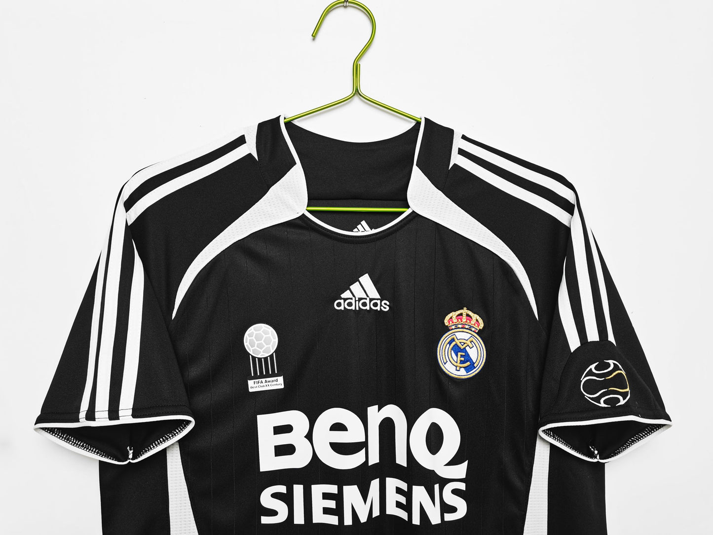 Real Madrid Away 2006/07 – Retro