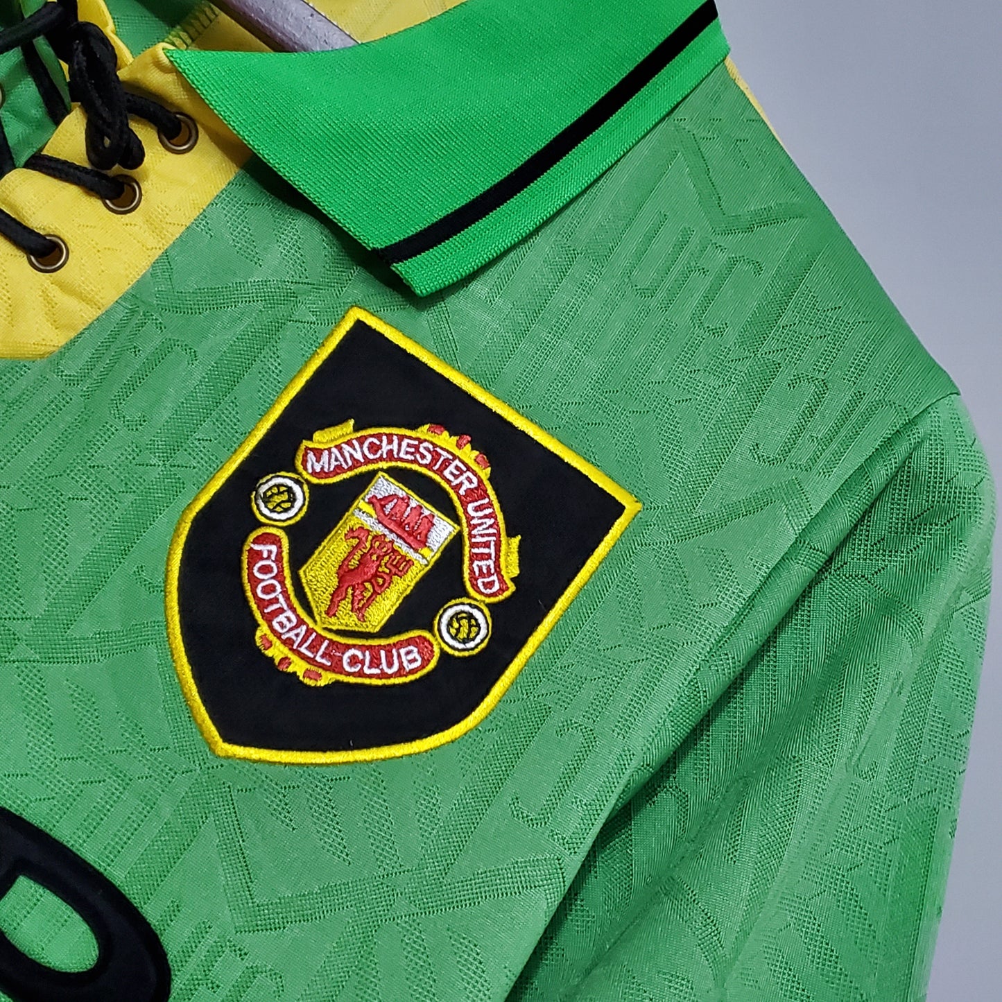 Retro Manchester United 1994 Third Kit [Player Version]