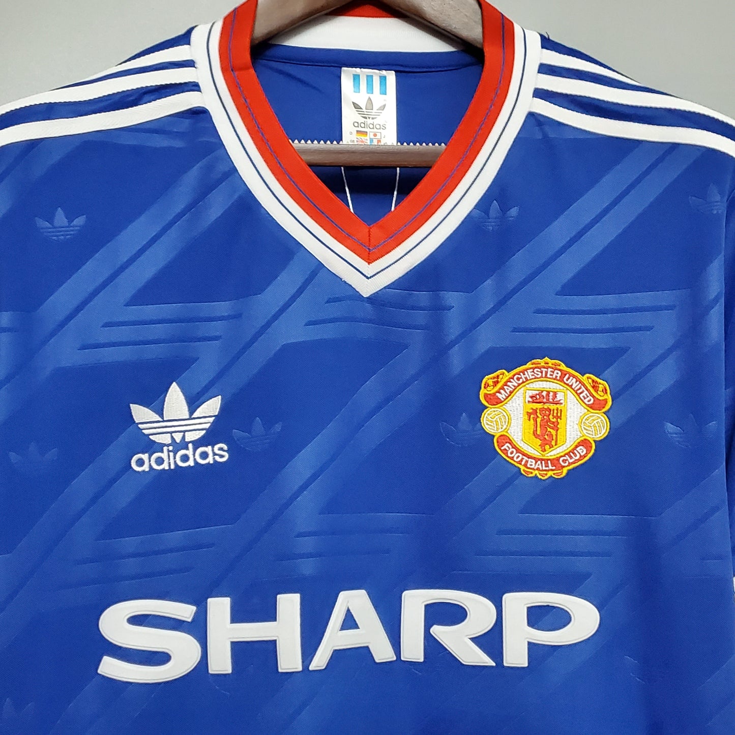 Retro Manchester United 1988 Away Kit [Player Version]