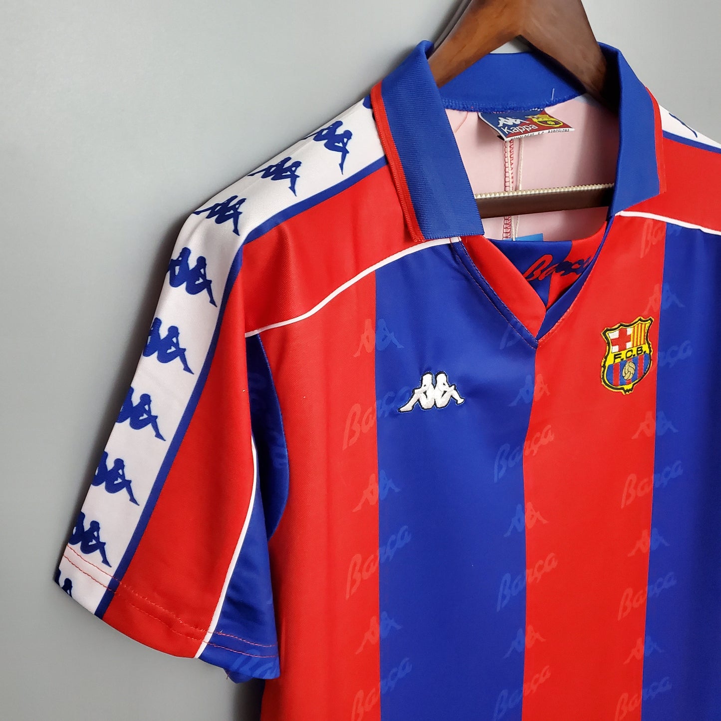 Retro Barcelona 1995 Home Kit With Shorts