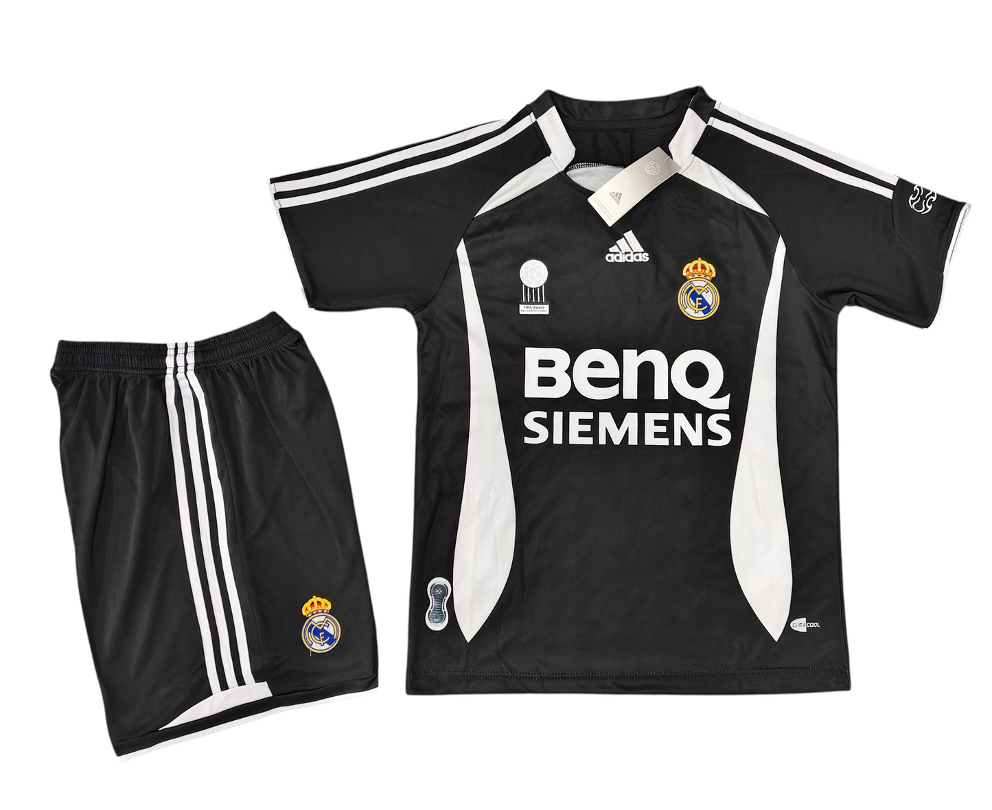 Real Madrid Away 2006/07 – Retro
